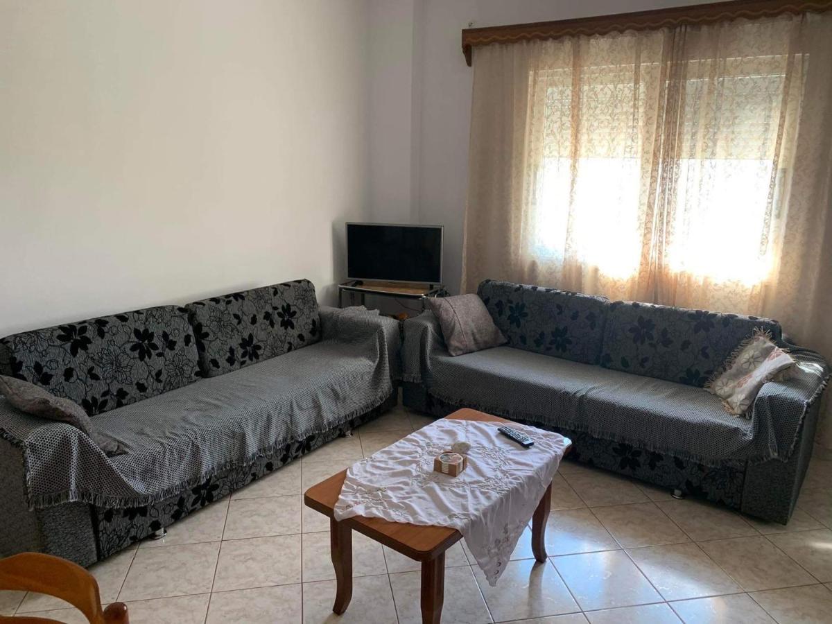 Nardi Guesthouse Ксамил Екстериор снимка