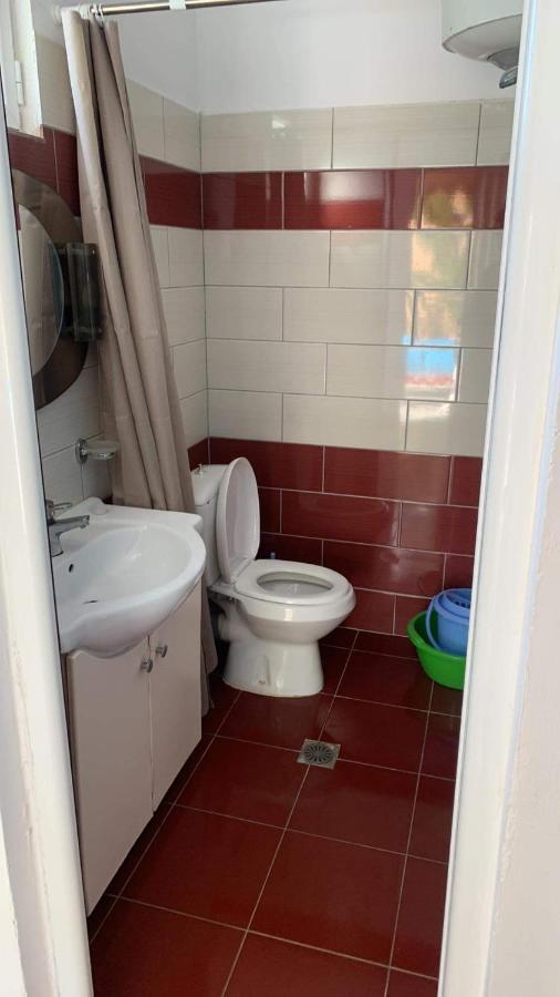Nardi Guesthouse Ксамил Екстериор снимка