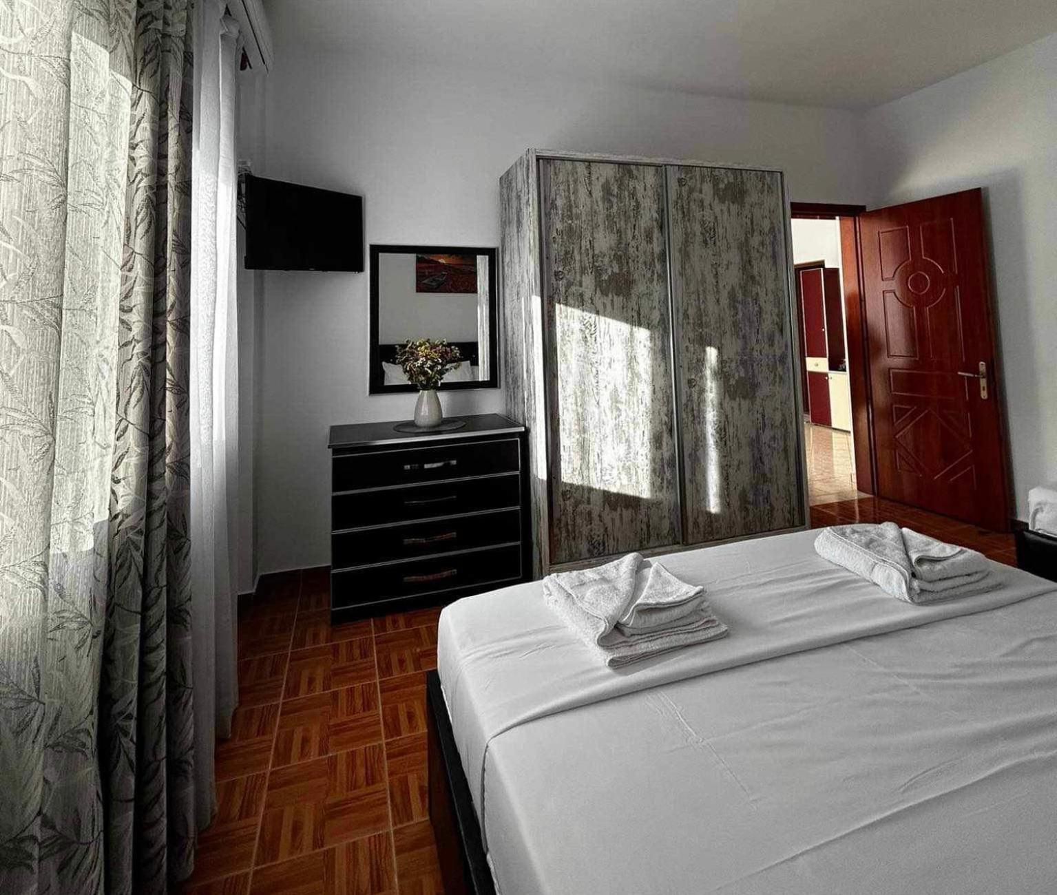 Nardi Guesthouse Ксамил Екстериор снимка